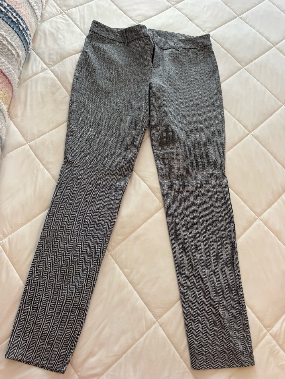 Old Navy Gray Herringbone Straight-Leg Pants